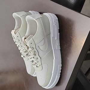 Nike Air Force 1 Pixel Light Stone Women's Size 10 **NEW**